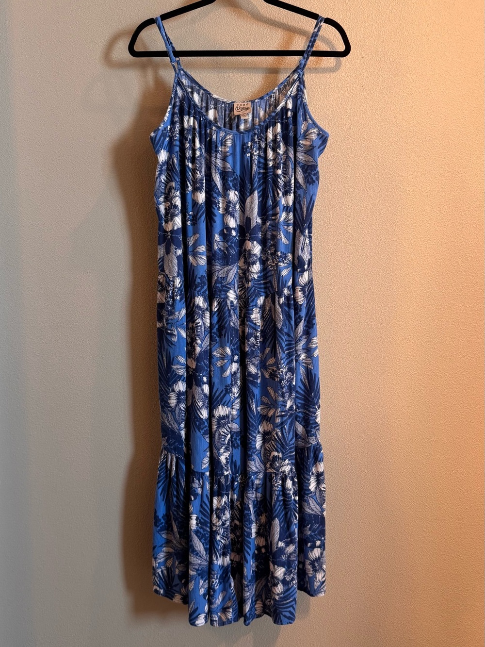 ⭐ 2/$20 Como Vintage Blue and White Floral Maxi Dress